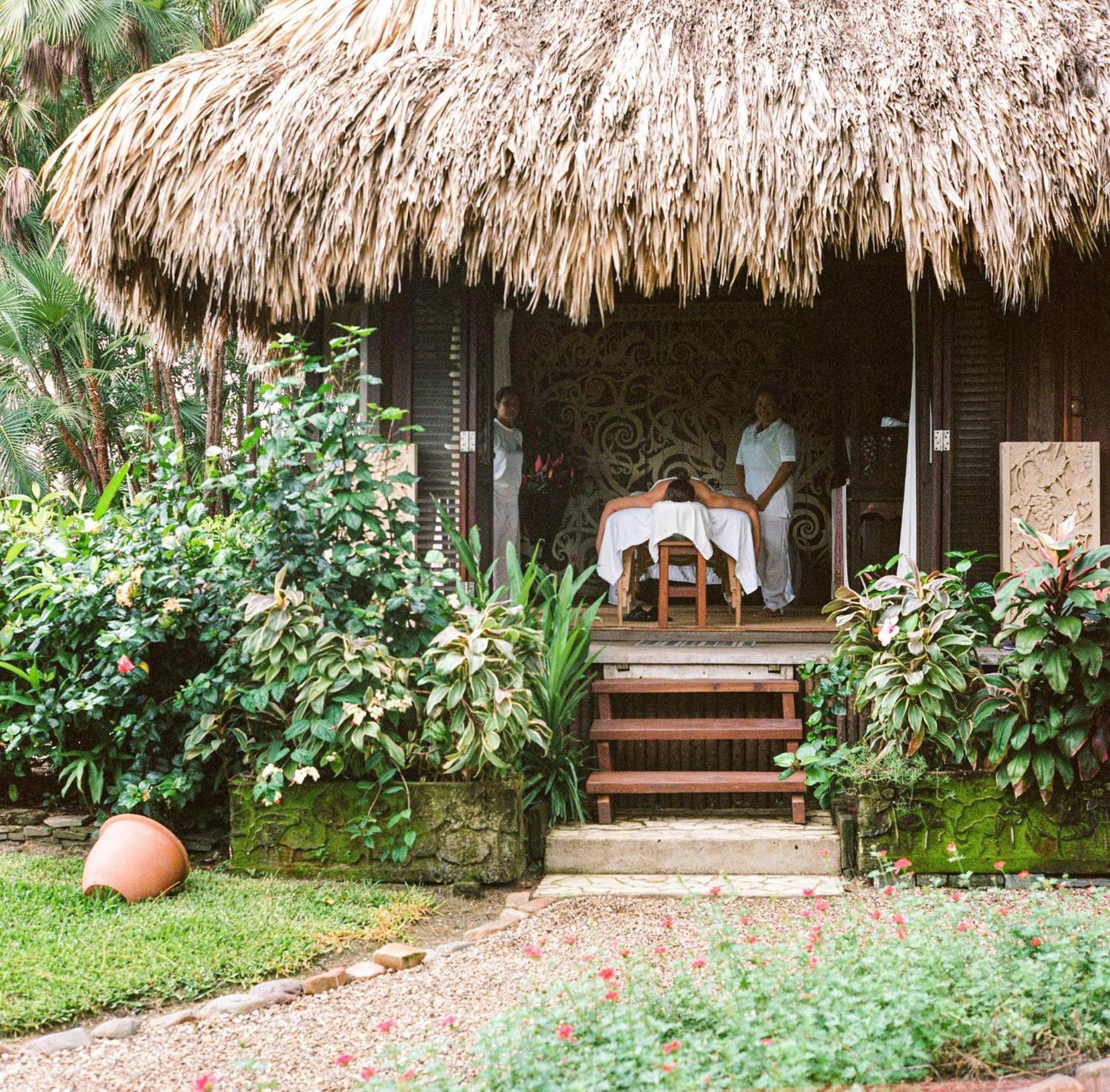 Turtle Inn By Francis Ford Coppola Placencia Экстерьер фото